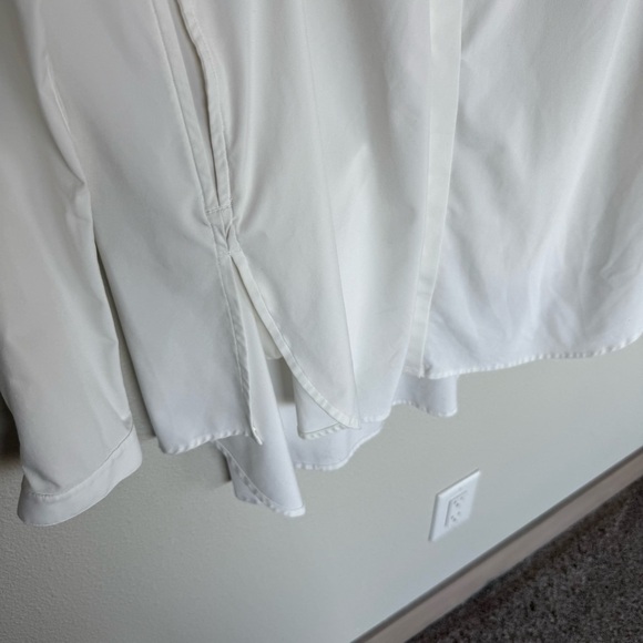 Lululemon In the Moment Shirt White Athleisure Casual Women’s Size 8 - Picture 8 of 16